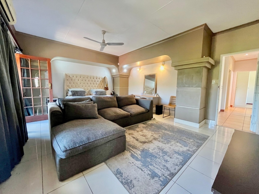 3 Bedroom Property for Sale in Safari Gardens North West
